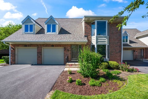 Photo of 1653 N Belmont Court, Arlington Heights, IL 60004 (MLS # 12684661)