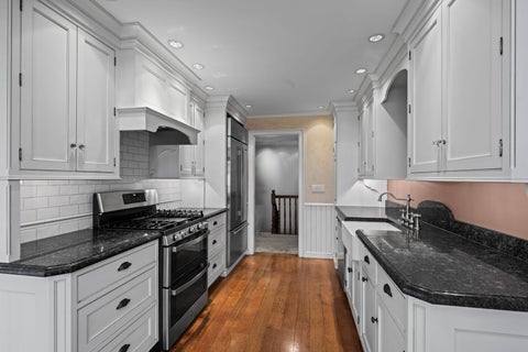 Tiny photo for 1653 N Belmont Court, Arlington Heights, IL 60004 (MLS # 12684661)