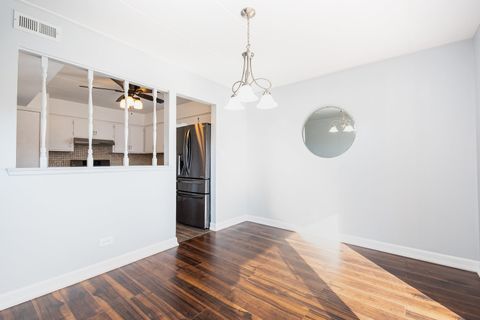 Tiny photo for 8336 160th Place #2E, Tinley Park, IL 60477 (MLS # 12532756)