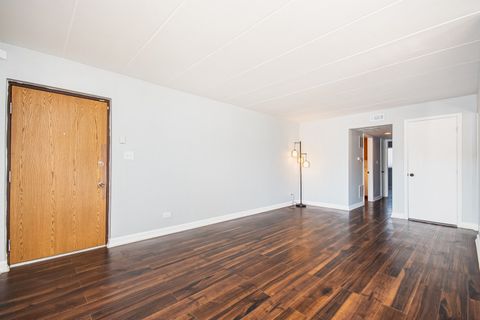 Tiny photo for 8336 160th Place #2E, Tinley Park, IL 60477 (MLS # 12532756)