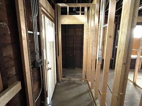 Tiny photo for 7821 S Oglesby Avenue, Chicago, IL 60649 (MLS # 12520815)