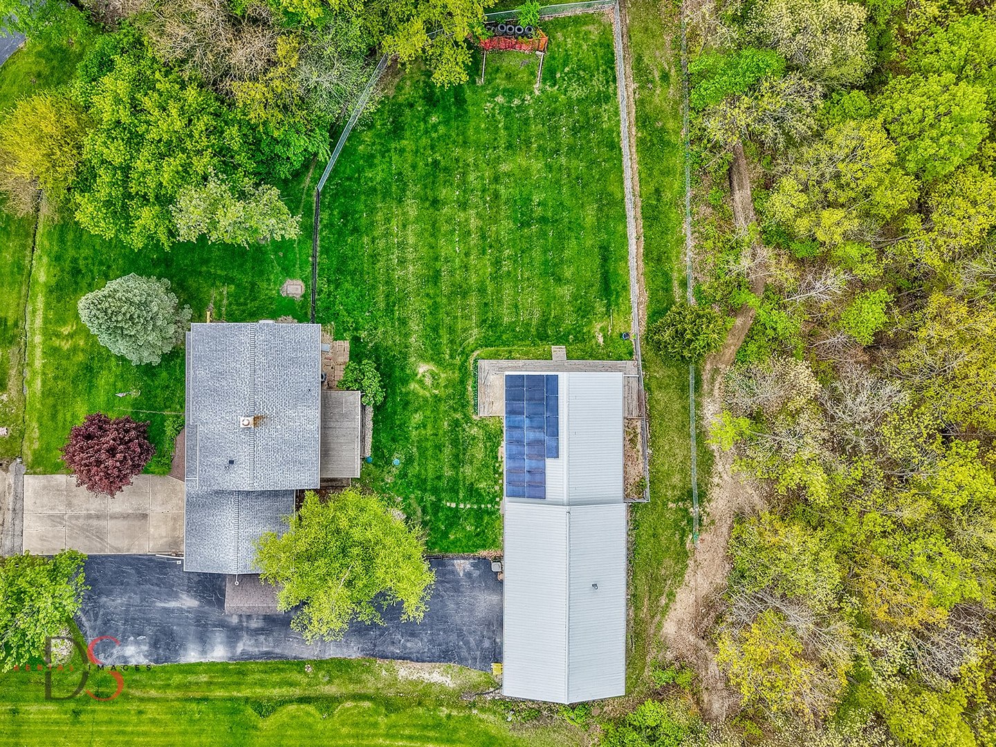 2865 E 2369th Road