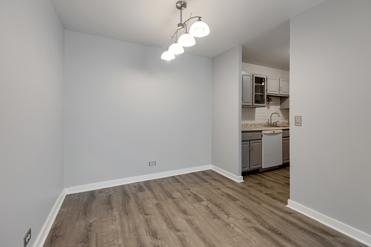 898 Wellington Avenue 218