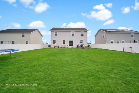 Tiny photo for 531 Larkspur Lane, Hampshire, IL 60140 (MLS # 12465241)