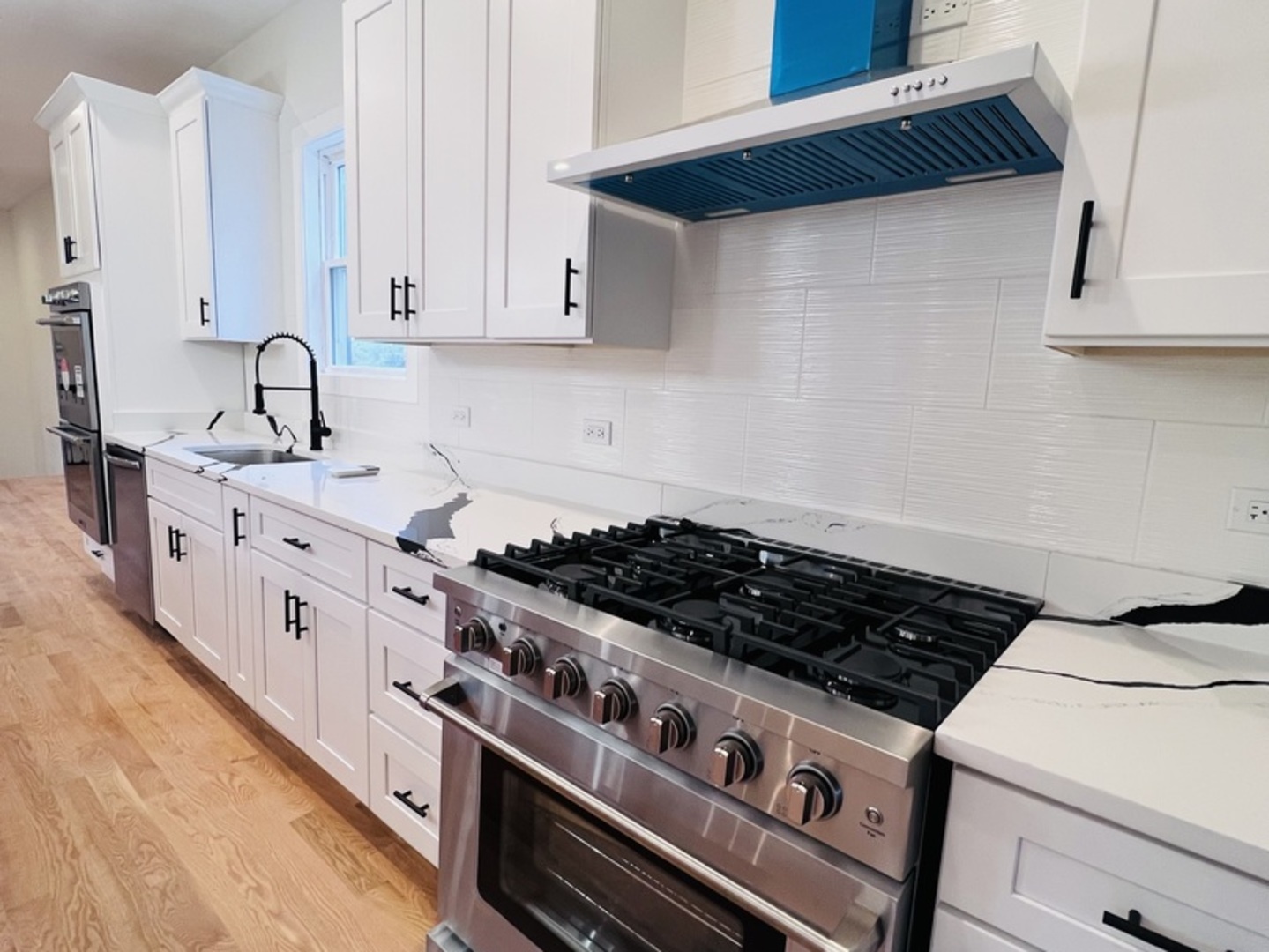 638 E 65th Street