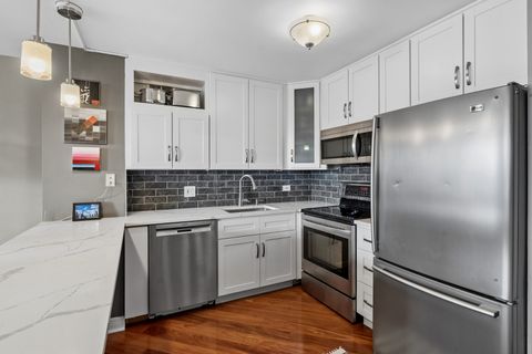 Tiny photo for 474 N LAKE SHORE Drive #5207, Chicago, IL 60611 (MLS # 12602947)