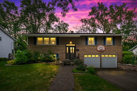 Tiny photo for 907 E Schirra Drive, Palatine, IL 60074 (MLS # 12765956)