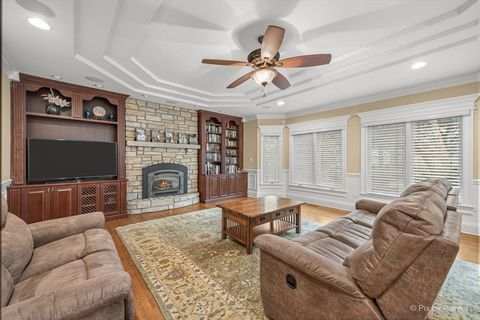 Tiny photo for 434 W Benton Avenue, Naperville, IL 60540 (MLS # 12611388)