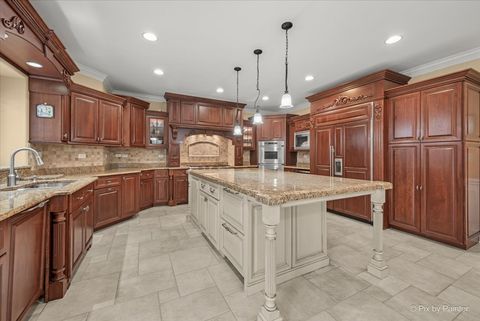 Tiny photo for 434 W Benton Avenue, Naperville, IL 60540 (MLS # 12611388)