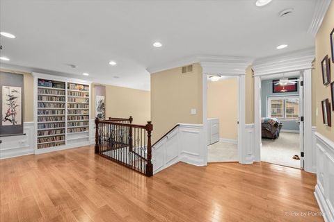 Tiny photo for 434 W Benton Avenue, Naperville, IL 60540 (MLS # 12611388)