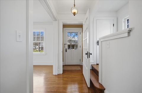 Tiny photo for 503 E Chestnut Street, Bloomington, IL 61701 (MLS # 12604364)