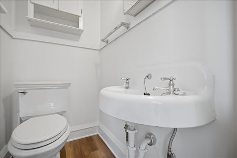 Tiny photo for 503 E Chestnut Street, Bloomington, IL 61701 (MLS # 12604364)