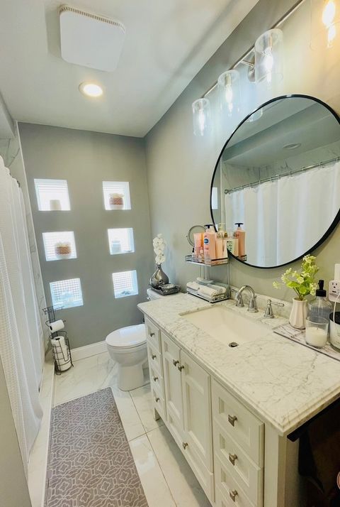 Tiny photo for 9321 S Avers Avenue, Evergreen Park, IL 60805 (MLS # 12446852)