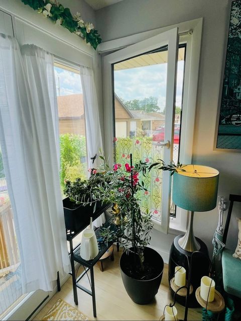 Tiny photo for 9321 S Avers Avenue, Evergreen Park, IL 60805 (MLS # 12446852)