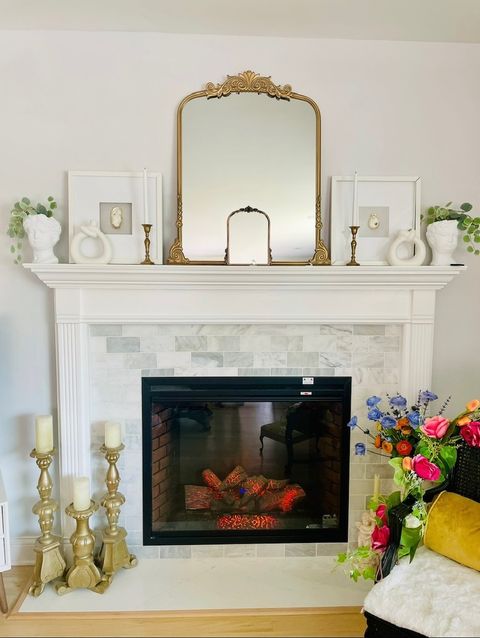 Tiny photo for 9321 S Avers Avenue, Evergreen Park, IL 60805 (MLS # 12446852)