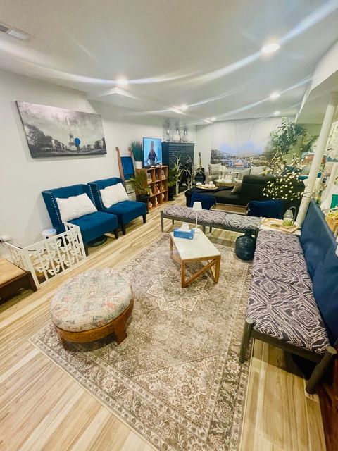 Tiny photo for 9321 S Avers Avenue, Evergreen Park, IL 60805 (MLS # 12446852)