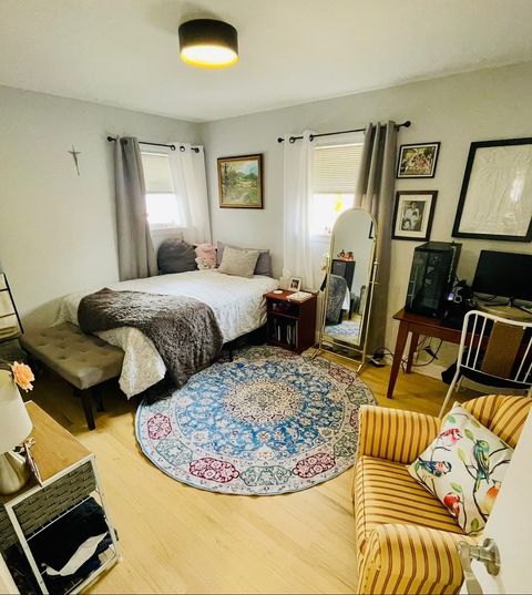 Tiny photo for 9321 S Avers Avenue, Evergreen Park, IL 60805 (MLS # 12446852)