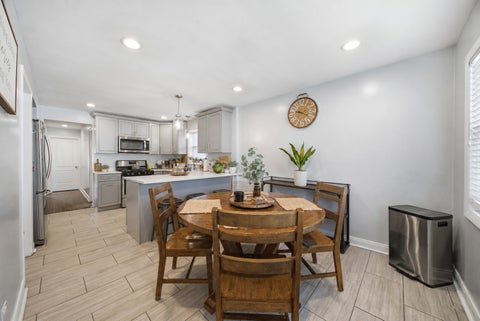 Tiny photo for 12631 S Justine Street, Calumet Park, IL 60827 (MLS # 12744355)