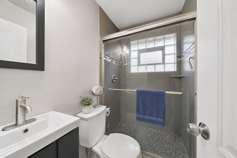 Tiny photo for 12631 S Justine Street, Calumet Park, IL 60827 (MLS # 12744355)