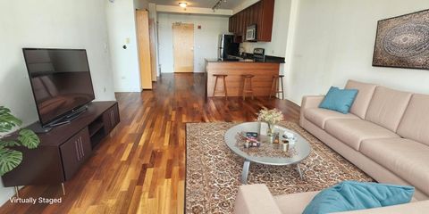 Tiny photo for 1250 S Indiana Avenue #802, Chicago, IL 60605 (MLS # 12473109)