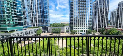Tiny photo for 1250 S Indiana Avenue #802, Chicago, IL 60605 (MLS # 12473109)