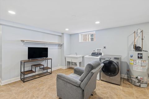 Tiny photo for 271 Sunset Avenue, Glen Ellyn, IL 60137 (MLS # 12565014)