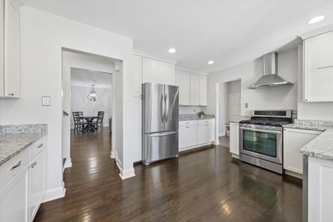 Tiny photo for 271 Sunset Avenue, Glen Ellyn, IL 60137 (MLS # 12565014)