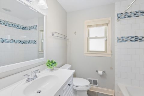 Tiny photo for 271 Sunset Avenue, Glen Ellyn, IL 60137 (MLS # 12565014)