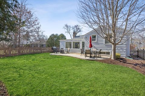 Tiny photo for 271 Sunset Avenue, Glen Ellyn, IL 60137 (MLS # 12565014)