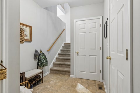 Tiny photo for 6064 Delaney Drive #5103, Hoffman Estates, IL 60192 (MLS # 12706903)