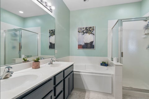 Tiny photo for 6064 Delaney Drive #5103, Hoffman Estates, IL 60192 (MLS # 12706903)