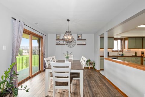 Tiny photo for 15705 Old Orchard Court #2S, Orland Park, IL 60462 (MLS # 12618748)