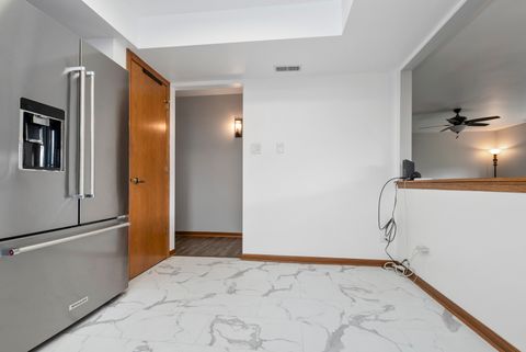 Tiny photo for 15705 Old Orchard Court #2S, Orland Park, IL 60462 (MLS # 12618748)