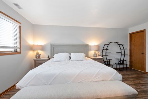 Tiny photo for 15705 Old Orchard Court #2S, Orland Park, IL 60462 (MLS # 12618748)