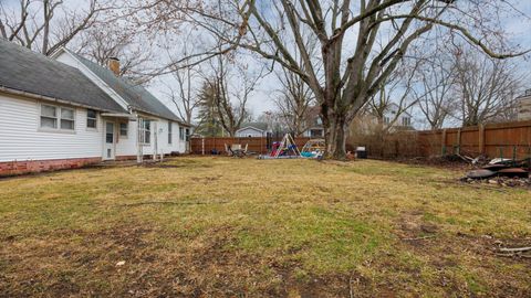 Tiny photo for 517 N Walnut Street, Clinton, IL 61727 (MLS # 12581926)