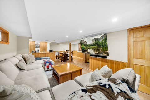 Tiny photo for 11151 S Christiana Avenue, Chicago, IL 60655 (MLS # 12645708)