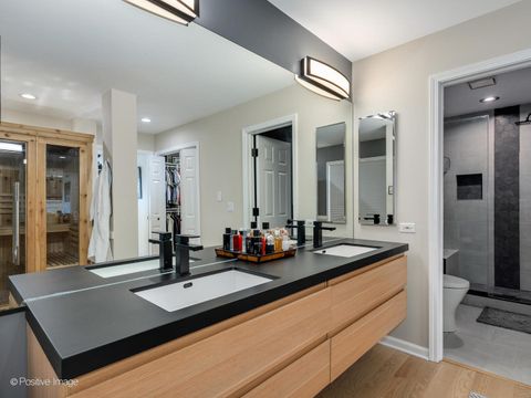 Tiny photo for 2535 Stonebridge Lane, Northbrook, IL 60062 (MLS # 12556112)