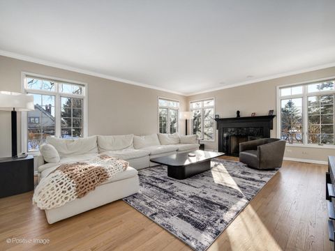 Tiny photo for 2535 Stonebridge Lane, Northbrook, IL 60062 (MLS # 12556112)