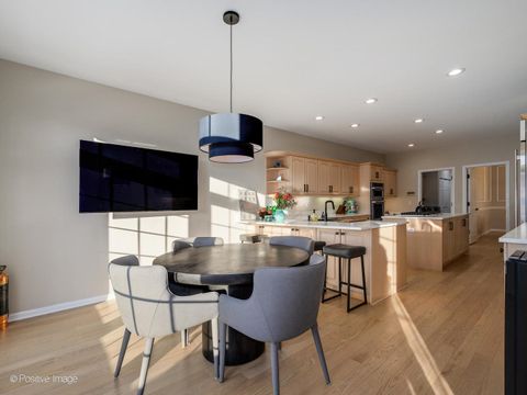 Tiny photo for 2535 Stonebridge Lane, Northbrook, IL 60062 (MLS # 12556112)