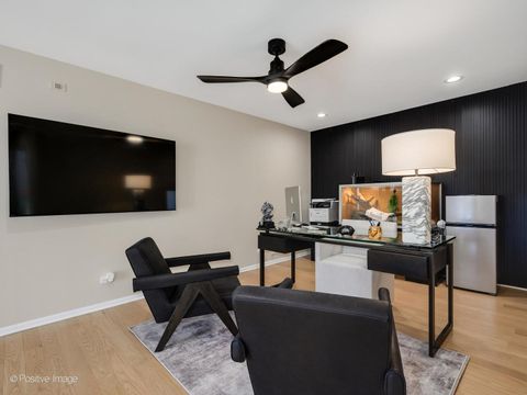 Tiny photo for 2535 Stonebridge Lane, Northbrook, IL 60062 (MLS # 12556112)