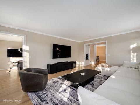 Tiny photo for 2535 Stonebridge Lane, Northbrook, IL 60062 (MLS # 12556112)