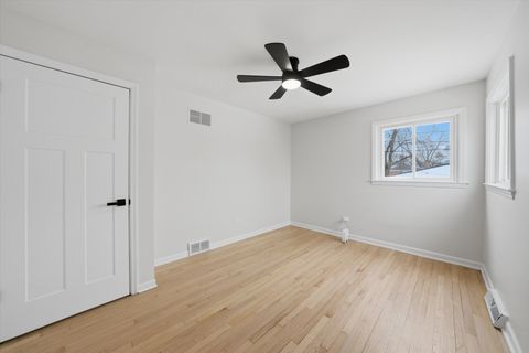 Tiny photo for 14223 University Avenue, Dolton, IL 60419 (MLS # 12626375)