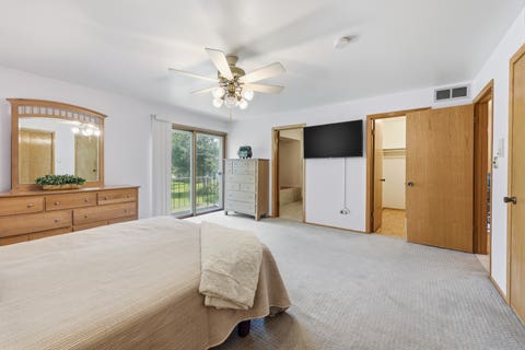 Tiny photo for 705 Ruskin Drive, Elk Grove Village, IL 60007 (MLS # 12739476)