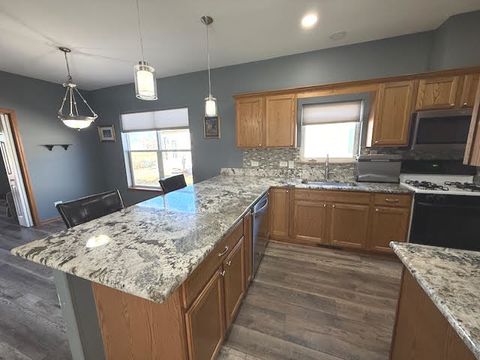 Tiny photo for 76 ROCKING HORSE Lane, Grayslake, IL 60046 (MLS # 12589120)