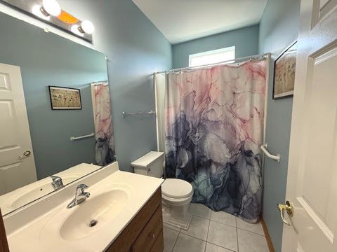 Tiny photo for 76 ROCKING HORSE Lane, Grayslake, IL 60046 (MLS # 12589120)