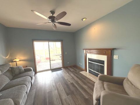 Tiny photo for 76 ROCKING HORSE Lane, Grayslake, IL 60046 (MLS # 12589120)