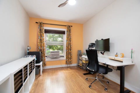 Tiny photo for 1730 W Foster Avenue #1, Chicago, IL 60640 (MLS # 12728500)