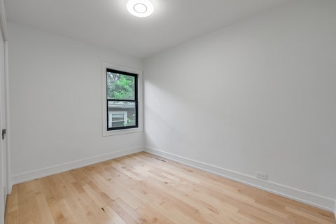 Tiny photo for 7323 N Kedvale Avenue, Lincolnwood, IL 60712 (MLS # 12716445)