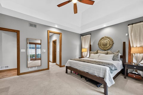 Tiny photo for 408 W Pine Avenue, Roselle, IL 60172 (MLS # 12757130)