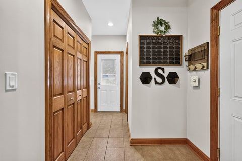 Tiny photo for 408 W Pine Avenue, Roselle, IL 60172 (MLS # 12757130)